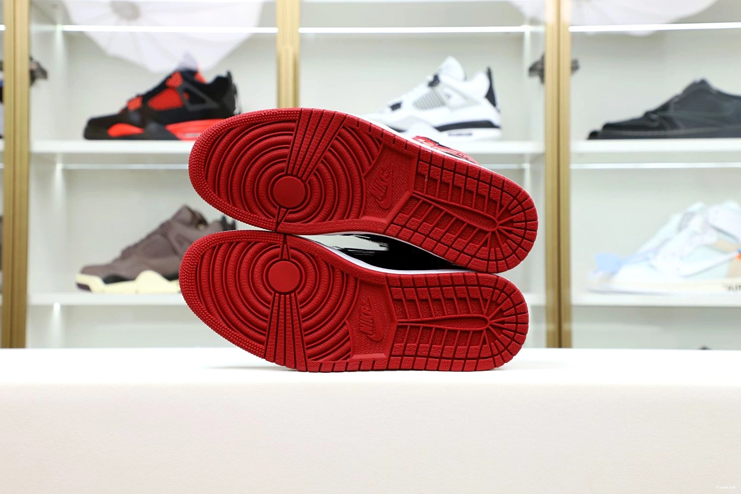 PATENT JORDAN BRED OG HIGH AIR 1 0215